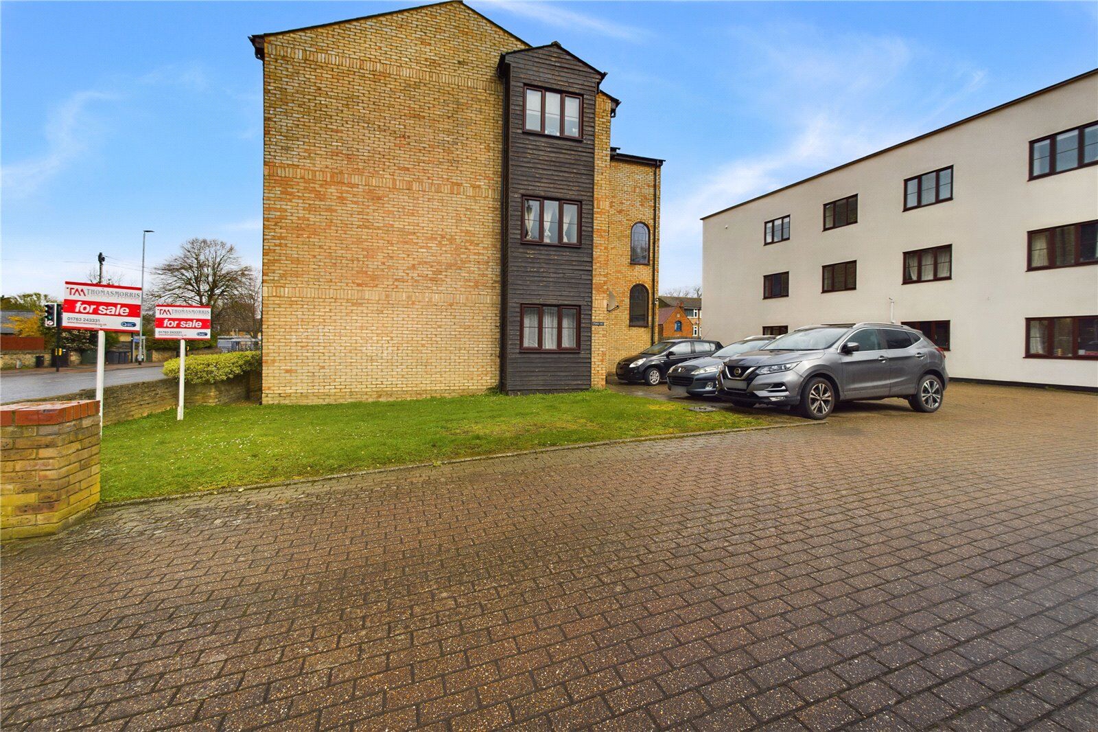 2 bedroom  flat for sale Kneesworth Street, Royston, SG8, main image