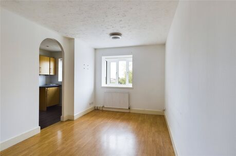 2 bedroom  flat for sale