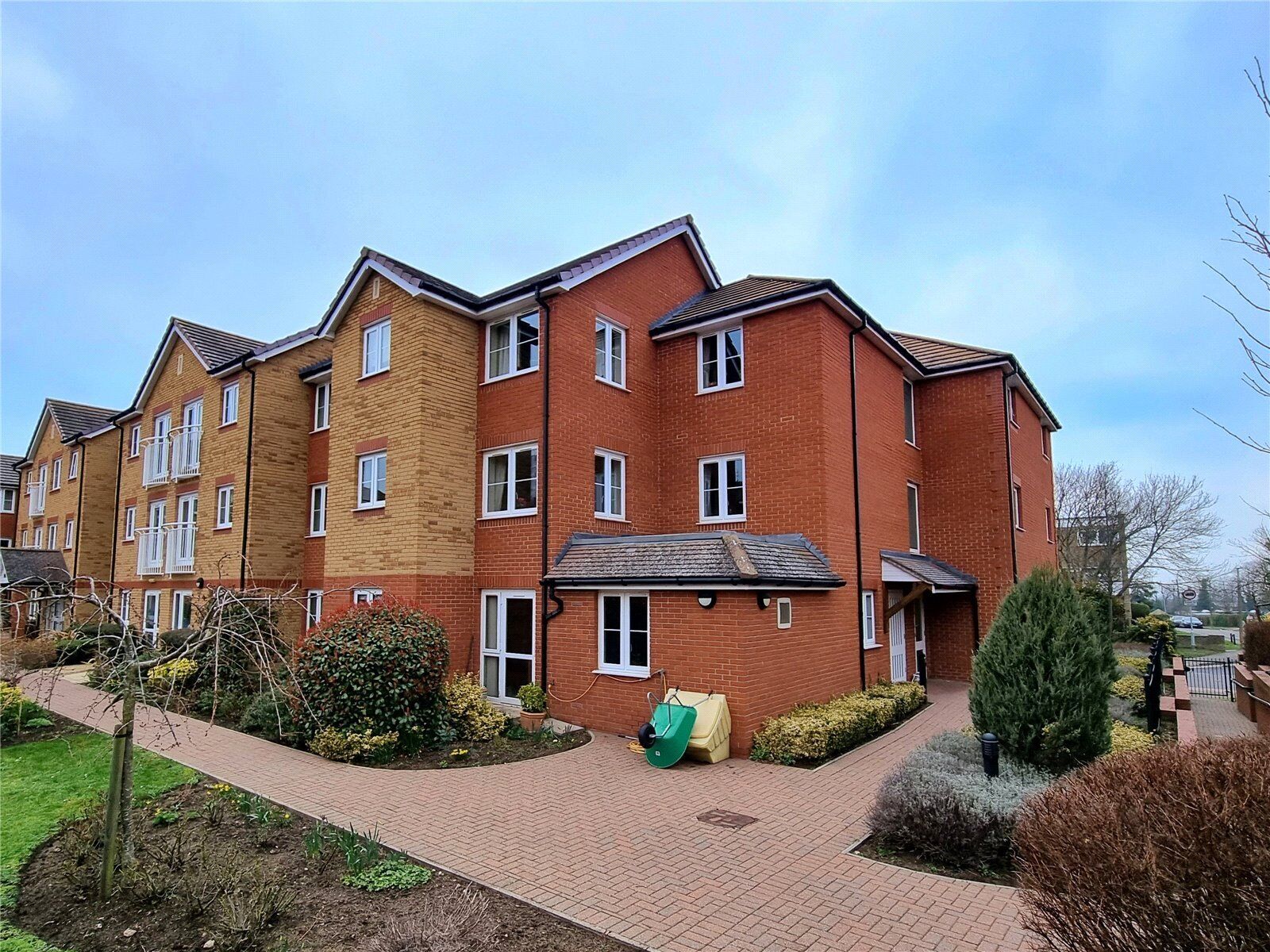 1 bedroom  property for sale Goodes Court, Royston, SG8, main image