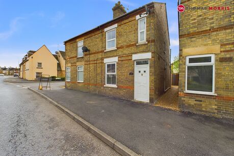 2 bedroom semi detached house for sale