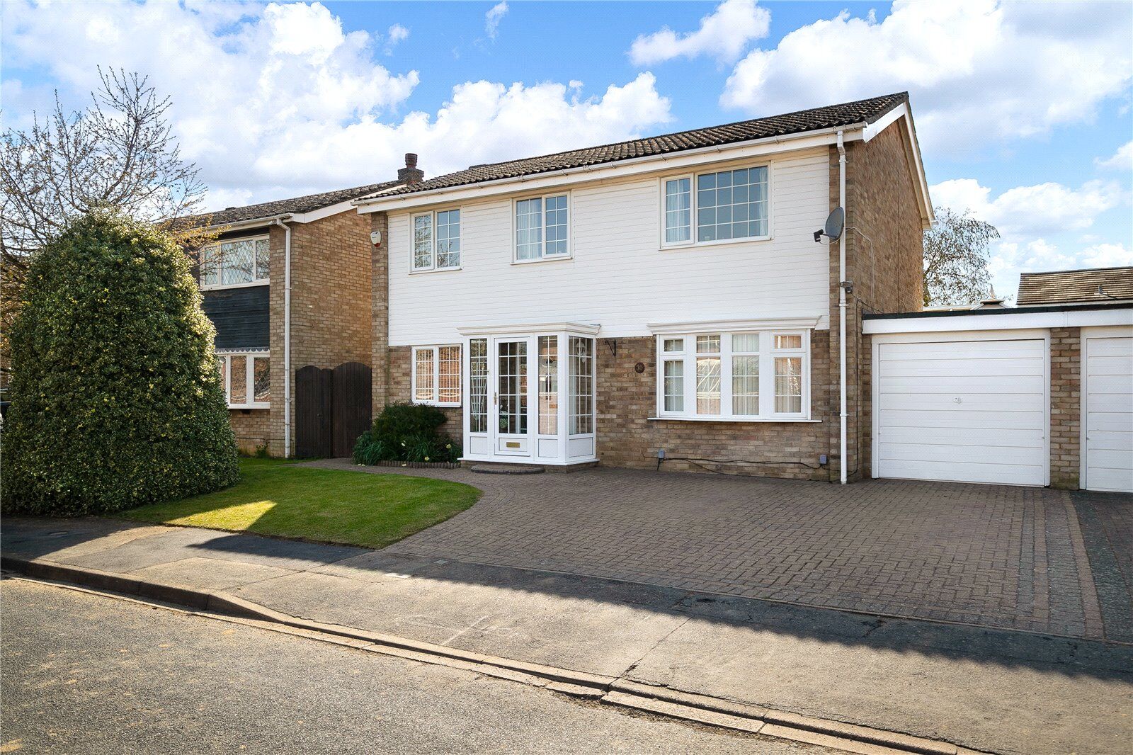 4 bedroom link detached house for sale Chaucer Place, Eaton Ford, PE19, main image