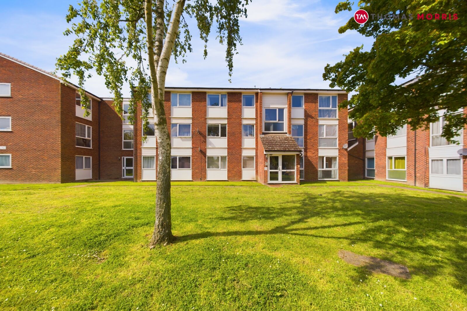 2 bedroom  flat for sale Swift Close, Royston, SG8, main image