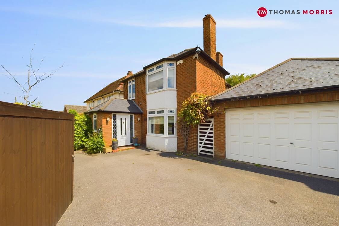 3 bedroom detached house for sale Old North Road, Royston, SG8, main image