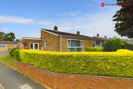 3 bedroom semi detached bungalow for sale