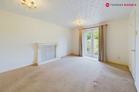 2 bedroom  flat for sale