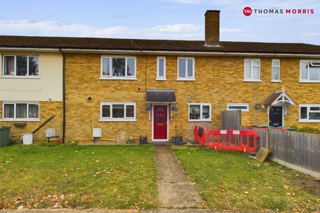 3 bedroom mid terraced house for sale