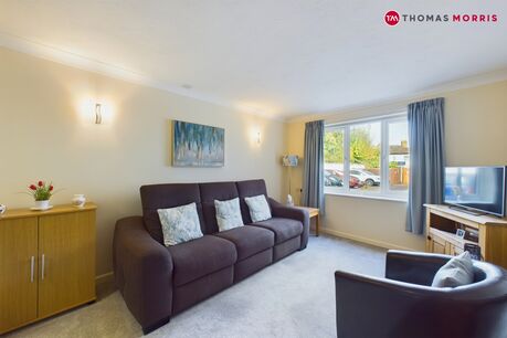 1 bedroom  flat for sale