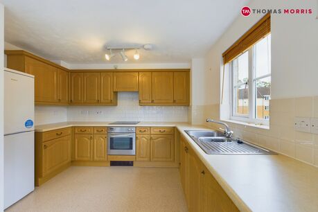 2 bedroom  flat for sale