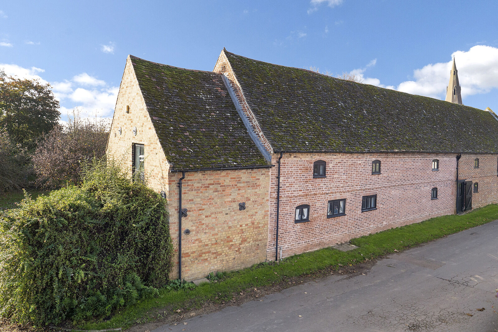 4 bedroom semi detached house for sale The Maltings, Alconbury, Huntingdon, PE28, main image