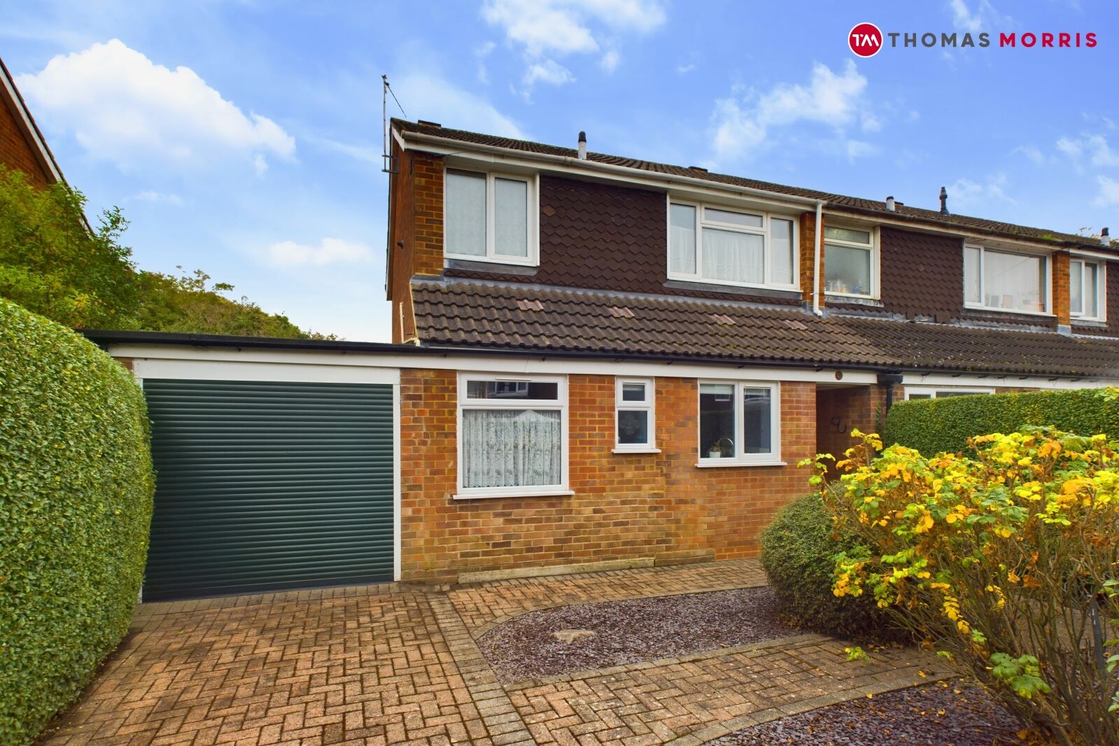 3 bedroom end terraced house for sale Oak Close, St. Neots, PE19, main image