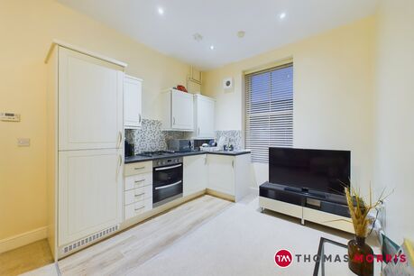 1 bedroom  flat for sale