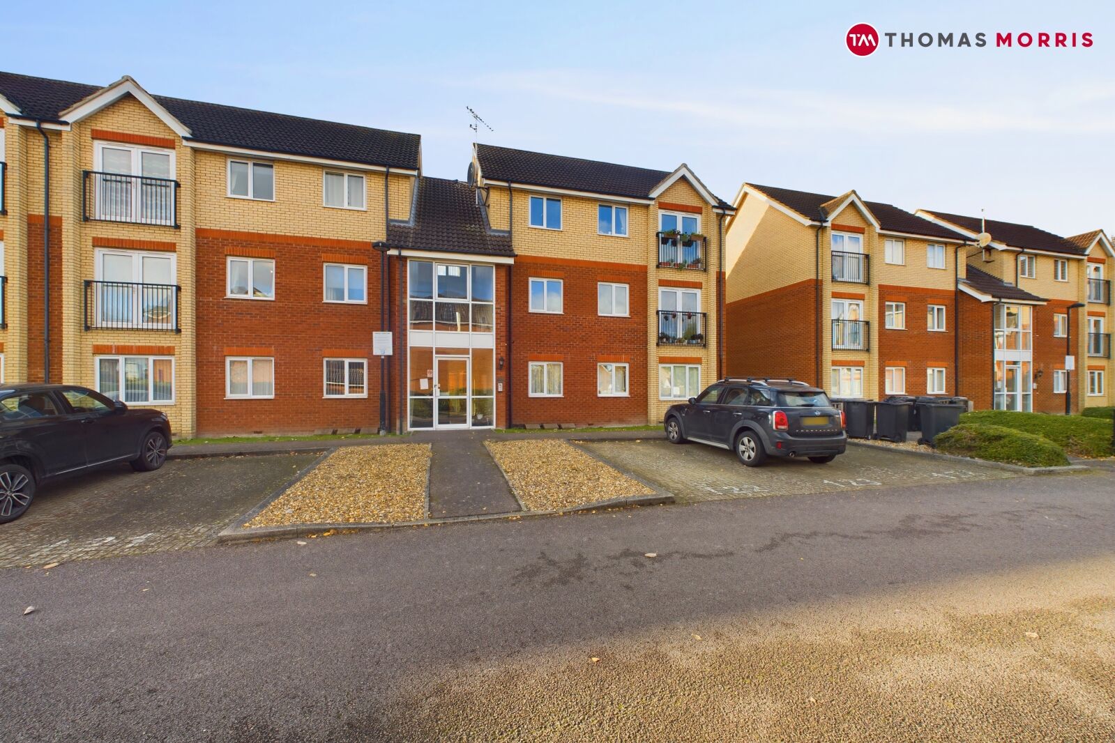 2 bedroom  flat for sale Braeburn Walk, Royston, SG8, main image