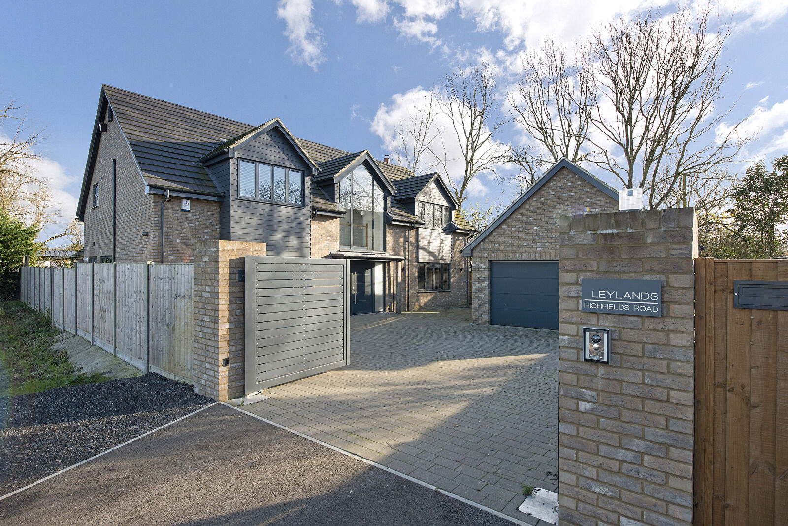 4 bedroom detached house for sale Highfields Road, Highfields Caldecote, Cambridge, CB23, main image