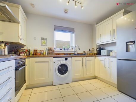 2 bedroom  flat for sale