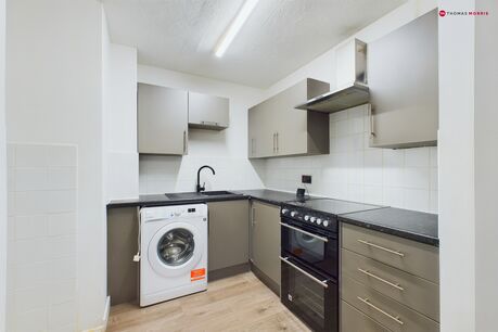 1 bedroom  flat for sale