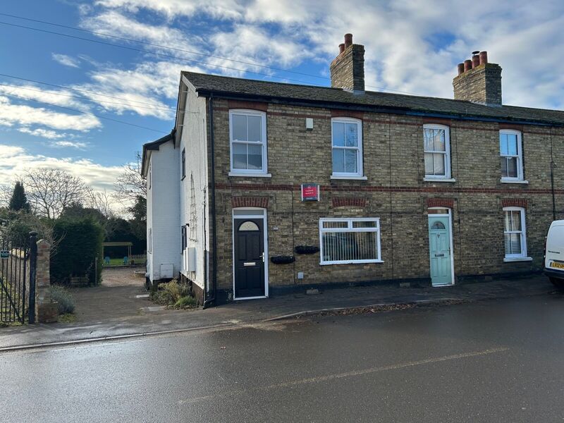 4 bedroom end terraced house for sale