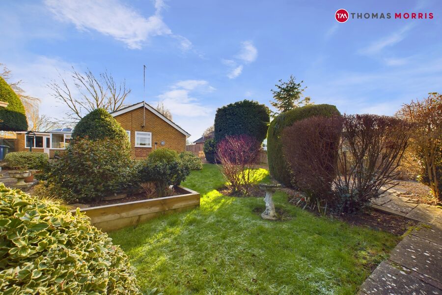 3 bedroom detached bungalow for sale