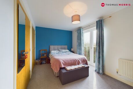 1 bedroom  flat for sale