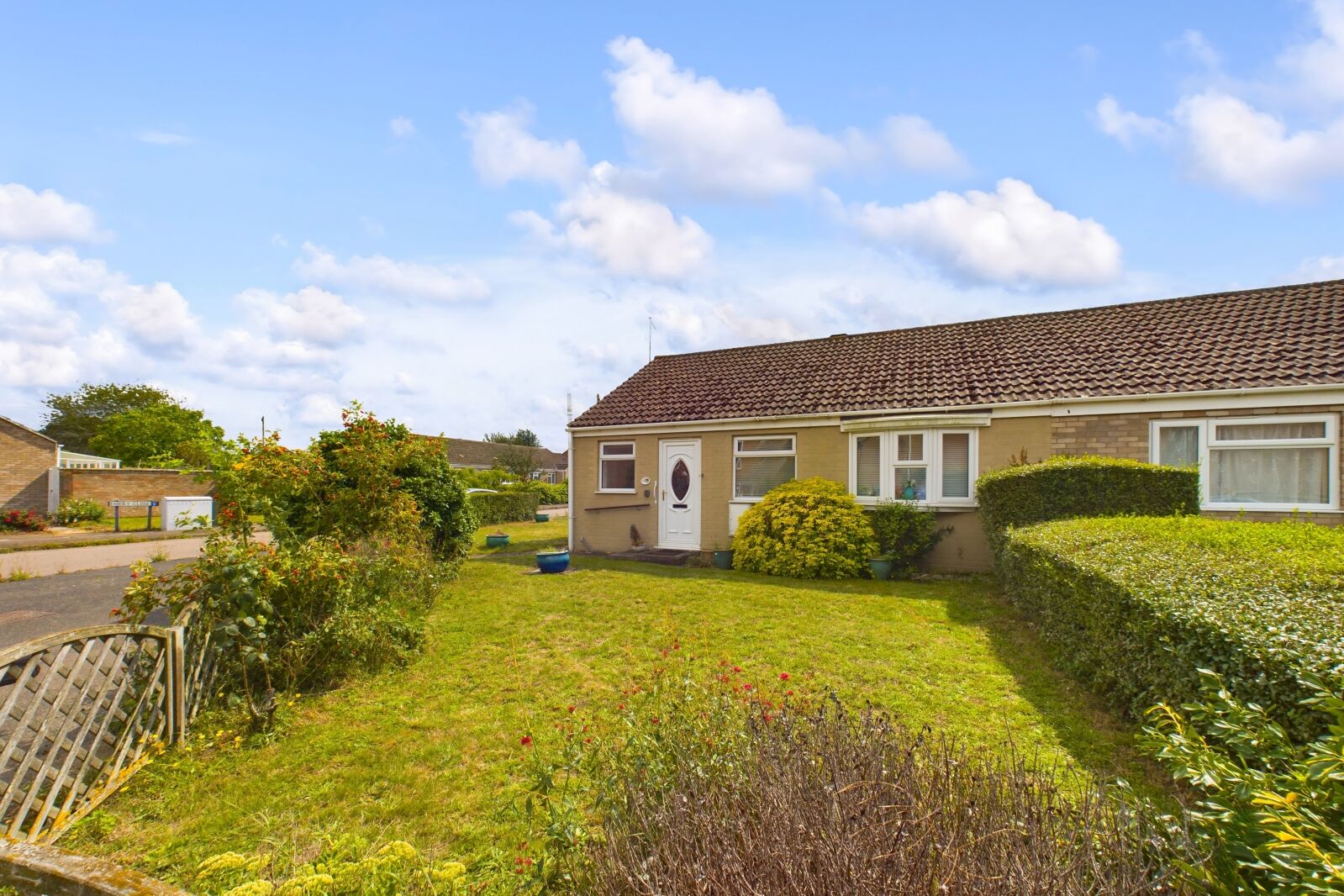 2 bedroom semi detached bungalow for sale Miller Way, Brampton, Huntingdon, PE28, main image