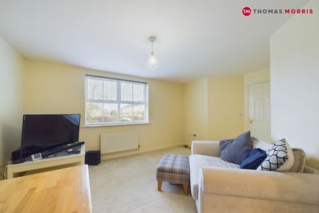 2 bedroom  flat for sale