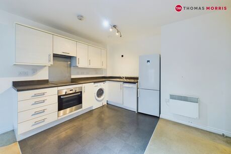 2 bedroom  flat for sale