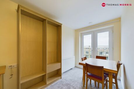 1 bedroom  flat for sale