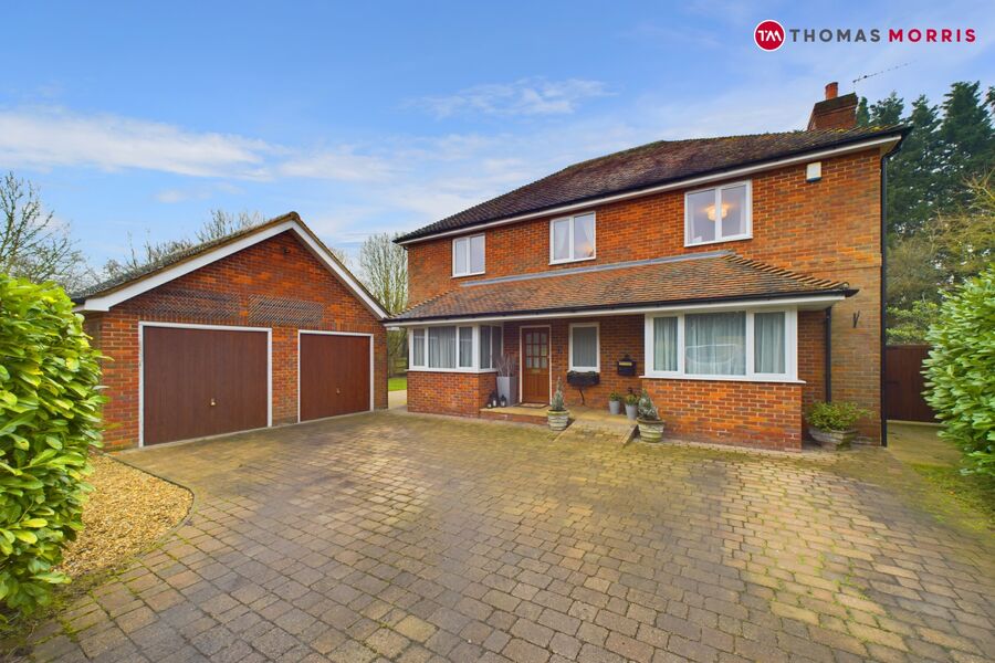 5 bedroom detached house for sale