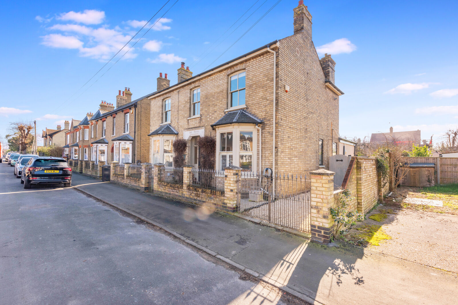 4 bedroom detached house for sale Kings Road, St. Neots, PE19, main image