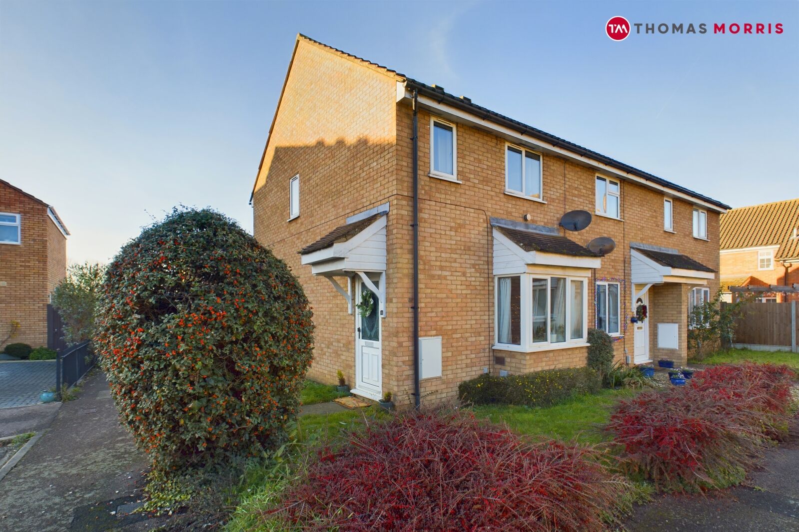 3 bedroom end terraced house for sale Durham Close, Biggleswade, SG18, main image